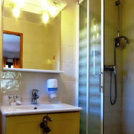 La Belle Etoile Hotel 3*